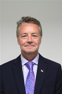 Photo of Alan Cook