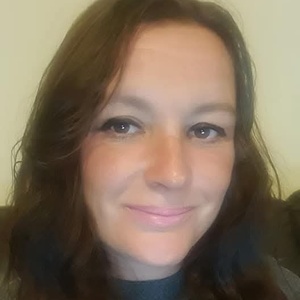 Photo of Nicola Lyons