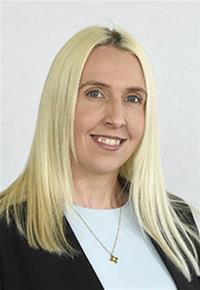 Photo of Ellie Close