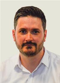 Photo of Stephen Reed