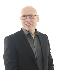 Photo of Dave Jones