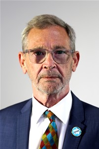 Photo of Michael Bannister